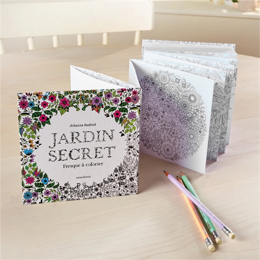 Jardin secret fresque à colorier