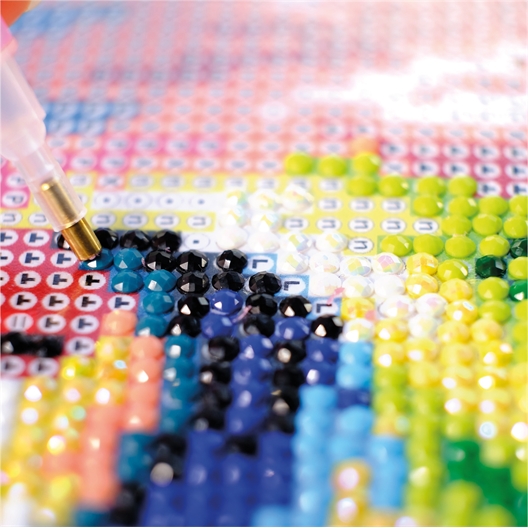 Kit broderie diamant Licorne fleurie