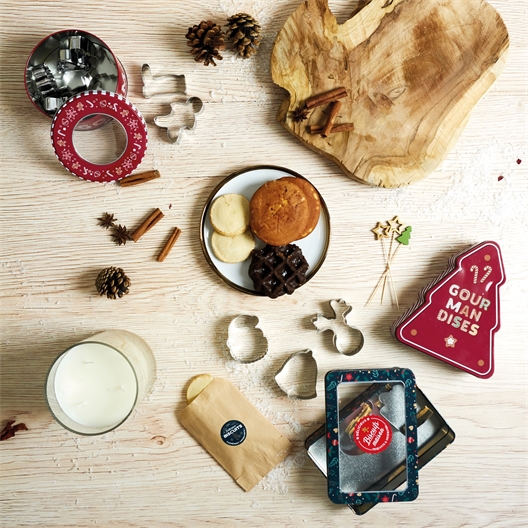 Boîte métal gourmande 10 emporte-pièces