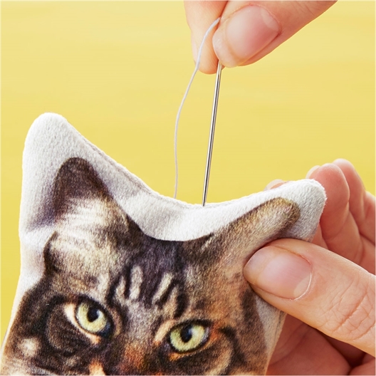 Coussin chat en velours à coudre Tigré