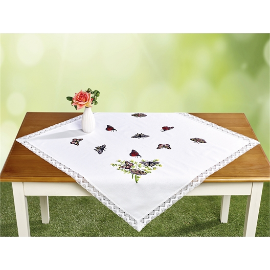 Coussin ou Surnappe dentelle papillons à broder