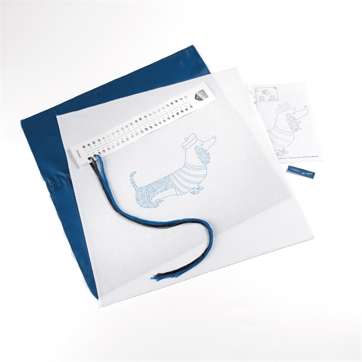 Kit coussin à broder Chien au béret