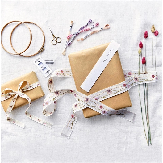 Livre de broderie transformation