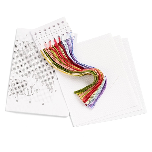 Set de 3 mini tableaux à broder