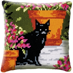 Kit coussin canevas Chat noir dans les fleurs