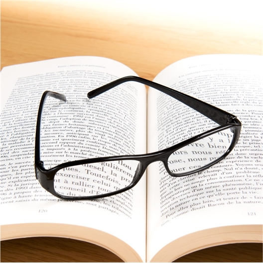 Monture loupe noire avec grossissements