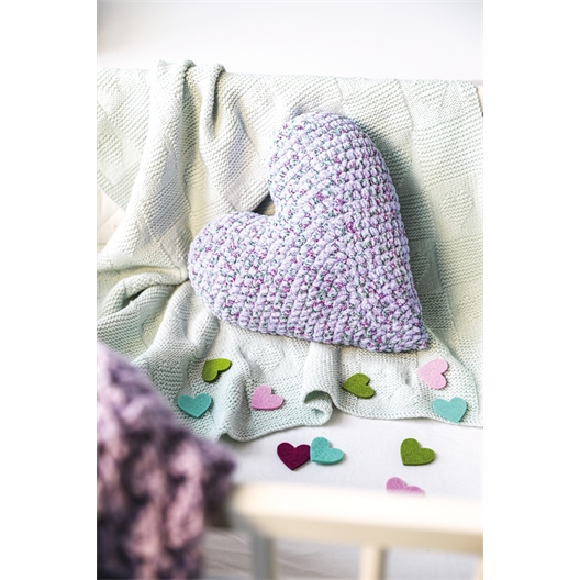 Modèle crochet Funny Bloom coussin cœur n°1